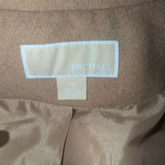 Micheal Kors Wool Blend Coat - Picture 9 of 9